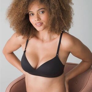 Soma Enbliss Wireless Nursing Bra
